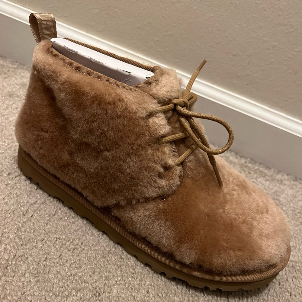 NWT UGG NEUMEL COZY